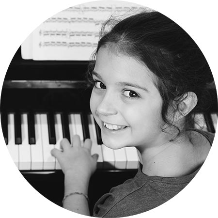 Private piano lessons for children music school Mirabel, Saint-Eustache